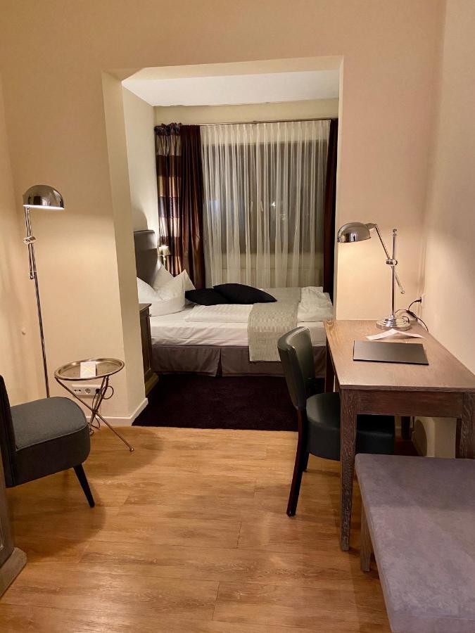 Hotel Stadt Tubingen Екстер'єр фото